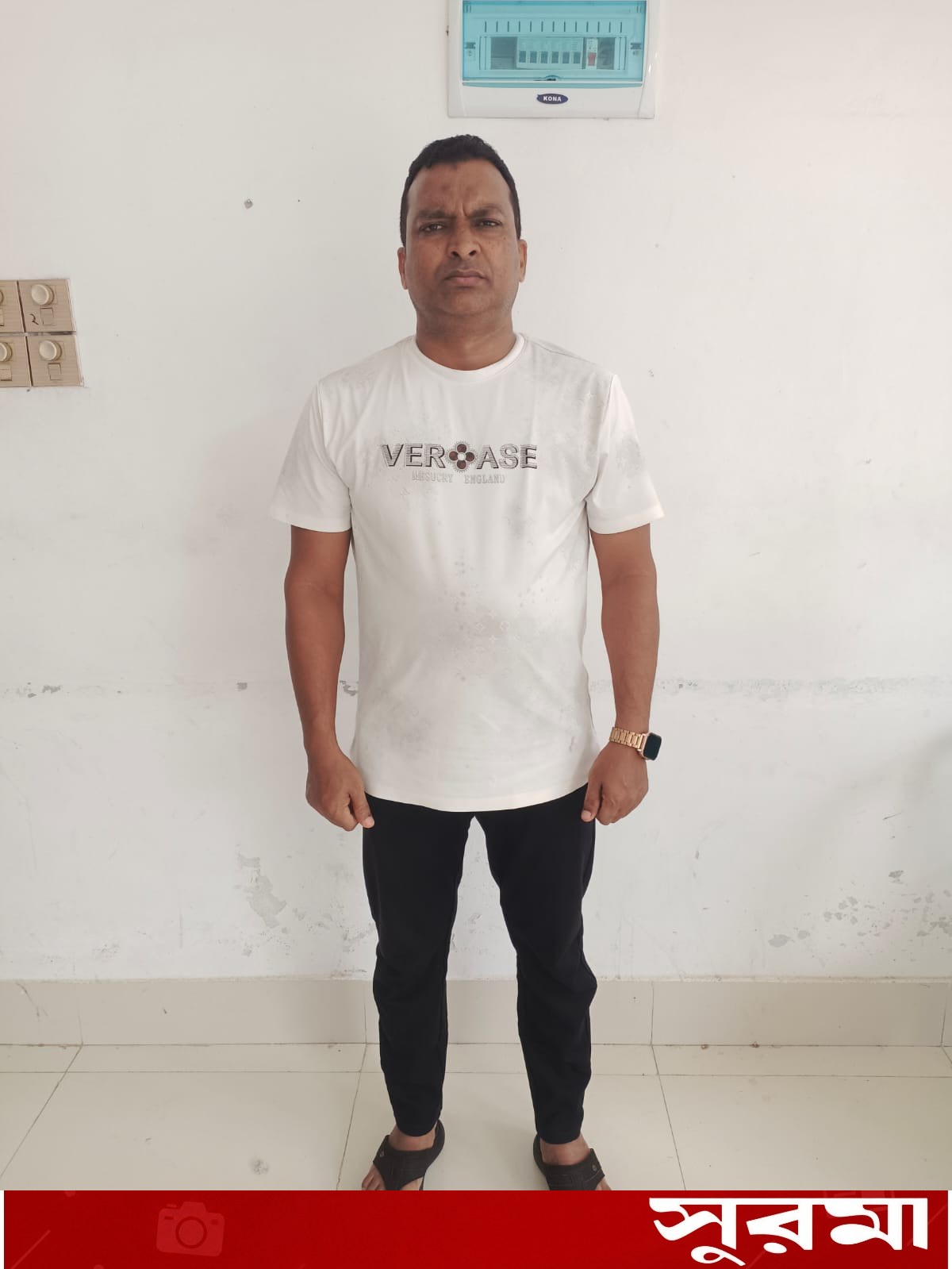 ভারতে পালানোর সময় দর্শনায় আওয়ামী লীগ নেতা আটক