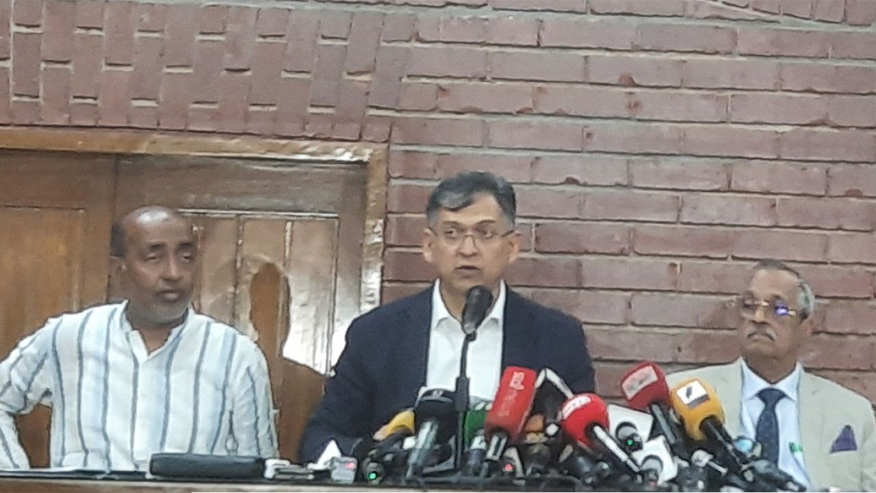 তত্ত্বাবধায়ক সরকার পদ্ধতি নিয়ে বিস্তারিত আলোচনা হয়েছে: সালাহউদ্দিন আহমদ