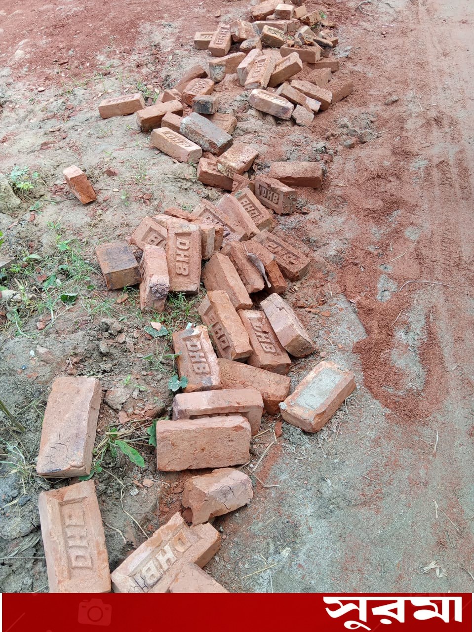 রাণীনগরে ১.২৭ কোটির সড়ক নির্মাণে নিম্নমানের ইটের ছড়াছড়ি
